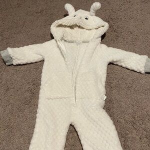 🐑 Warm Baby Sheep Onesie